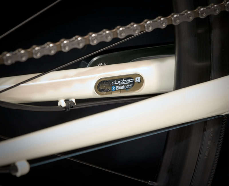 Trek Domane AL 4 Disc Road Bike in White-8